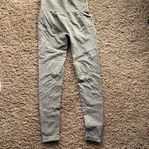 Chic Olive/white Patterned Leggings